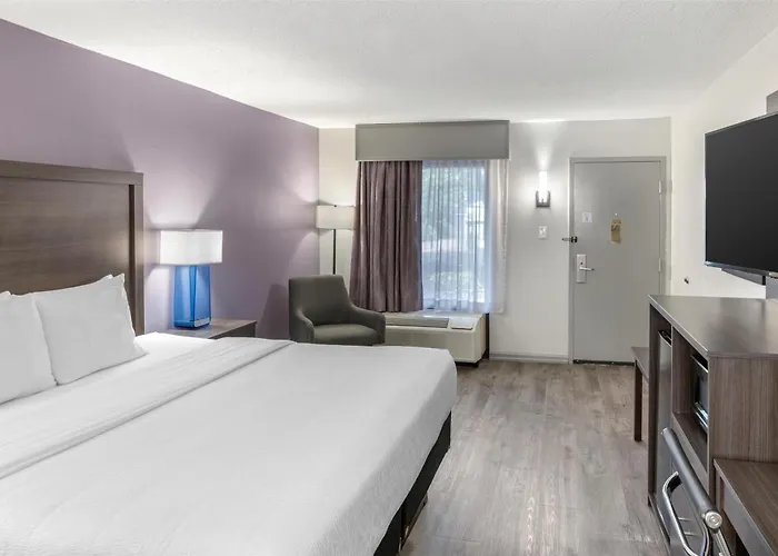 Best Western Hickory
